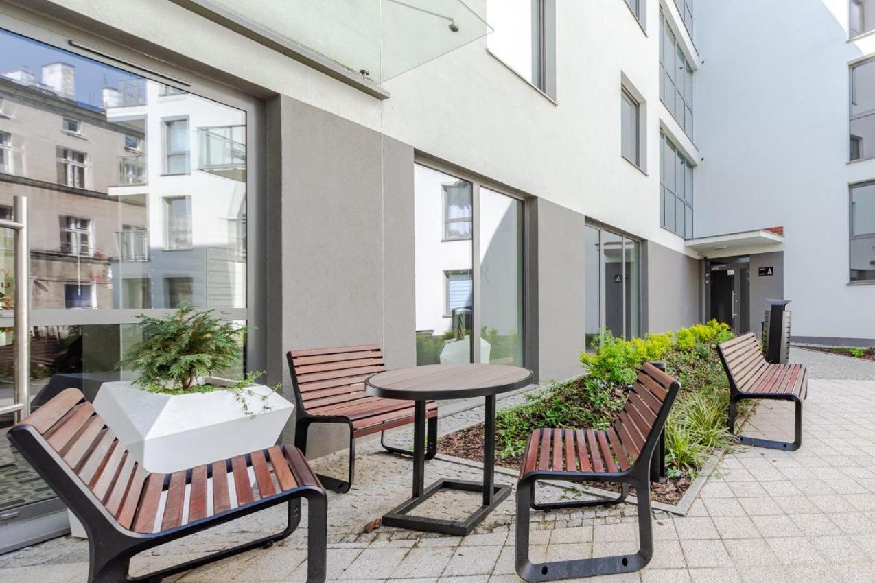 Apartament Loft Style Starowka Gdansk Bagian luar foto